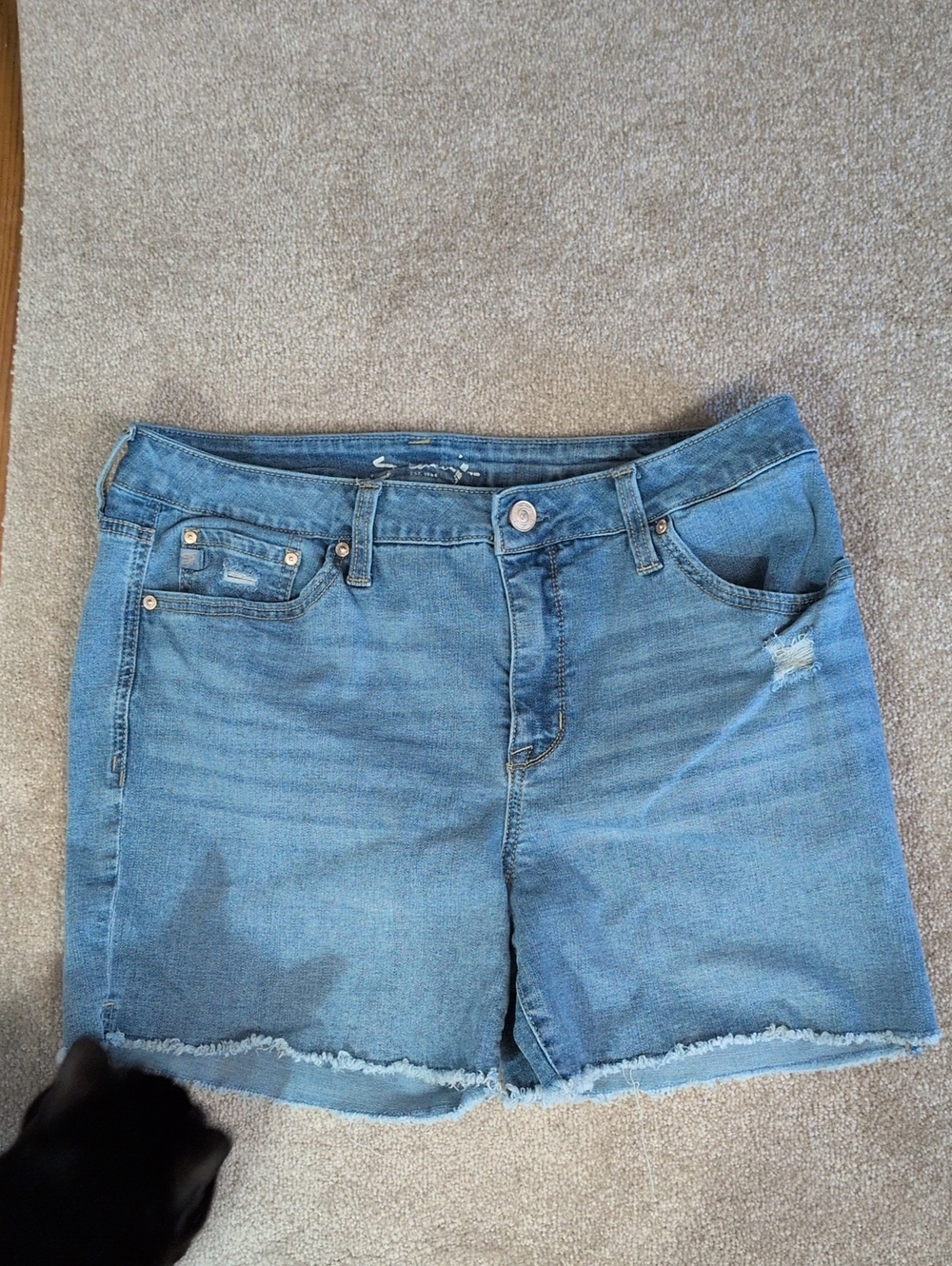 Seven7 Light Wash Denim Cutoff Shorts